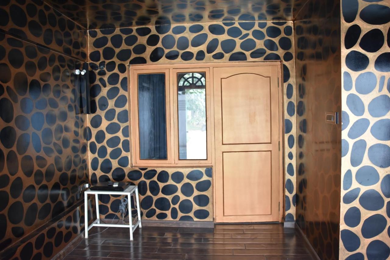 Poppys Vista Hotel Thirumurugan Poondi Экстерьер фото