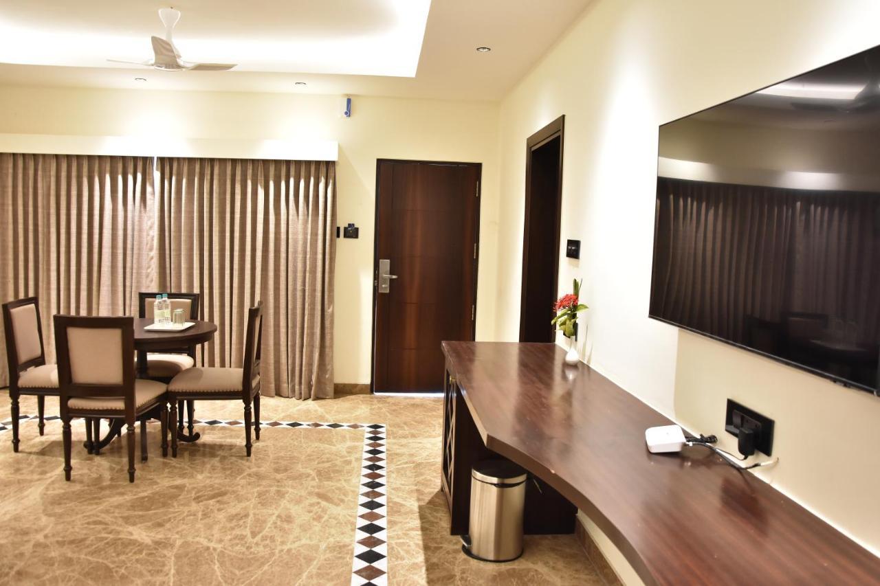 Poppys Vista Hotel Thirumurugan Poondi Экстерьер фото