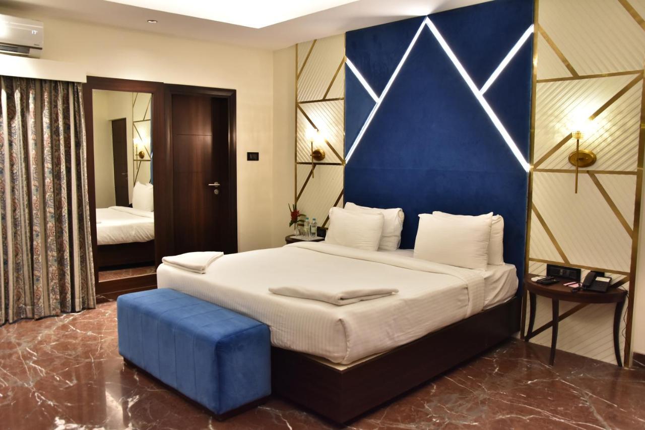 Poppys Vista Hotel Thirumurugan Poondi Экстерьер фото