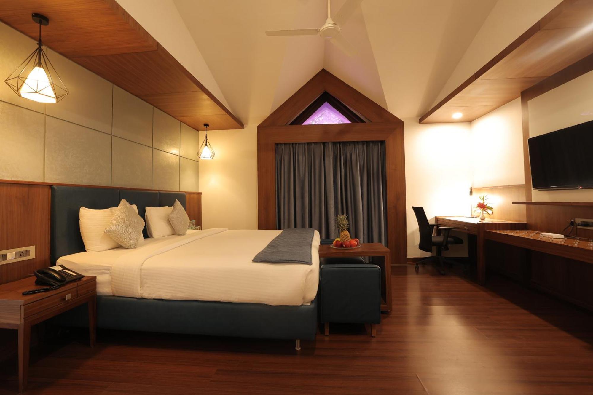 Poppys Vista Hotel Thirumurugan Poondi Экстерьер фото