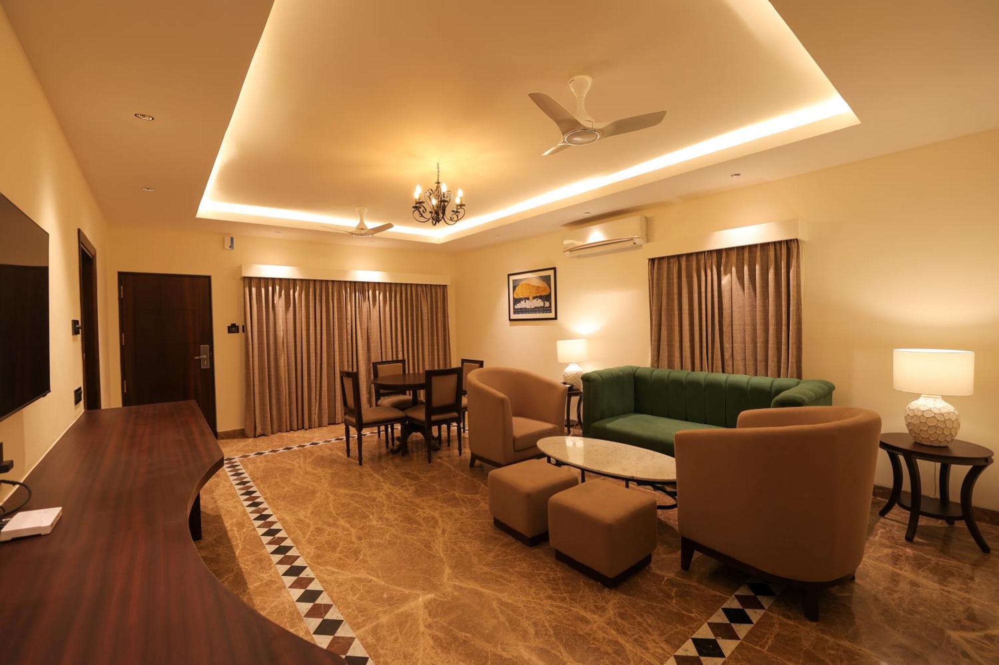 Poppys Vista Hotel Thirumurugan Poondi Экстерьер фото